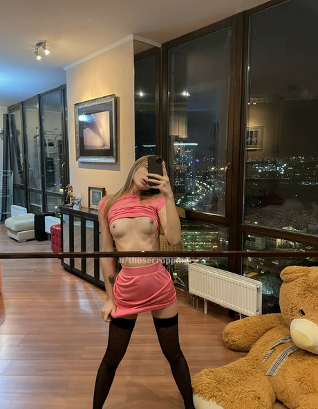 Tasha Gamin modèle chaud image