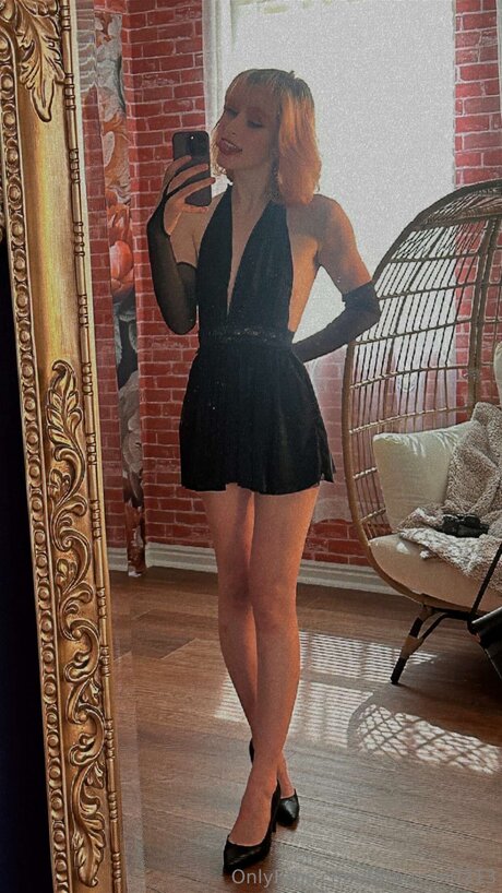 tara rose0213 modèle joli img