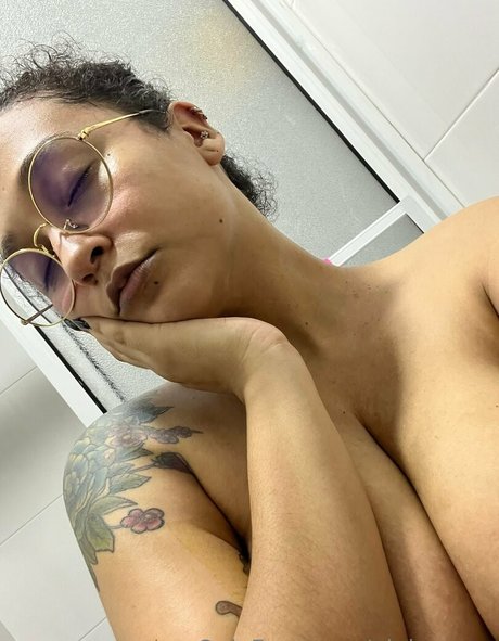 pinkuasmr actrice adulte photo