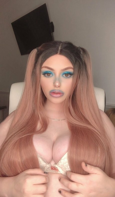 antoniagrahamx actriz foto