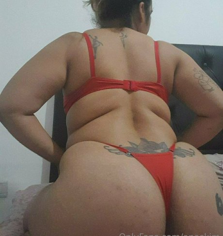 anaskim modèle adulte photos