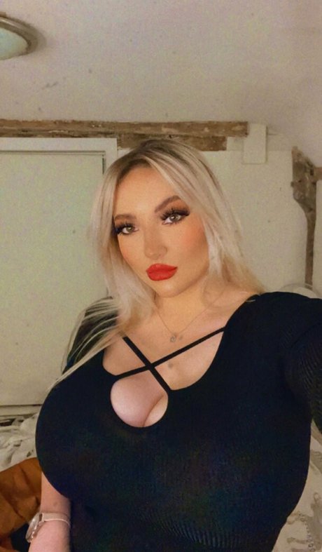 Shona Colson modèle pornographique galeries