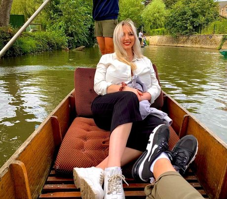 Shona Colson beau modèle img