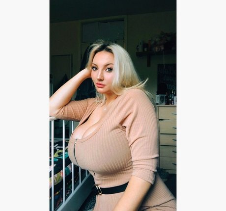 Shona Colson beau modèle images