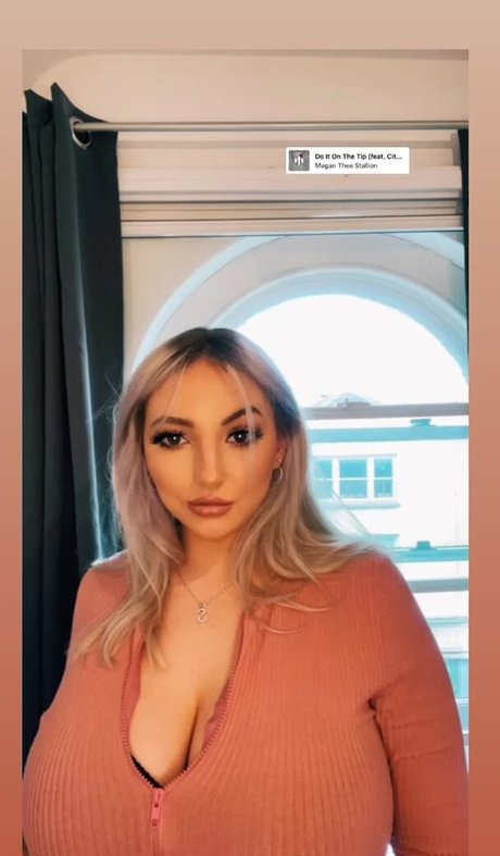 Shona Colson estrella porno adulto imágenes