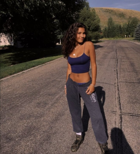 Tina Tonkin hermosa modelo galerías