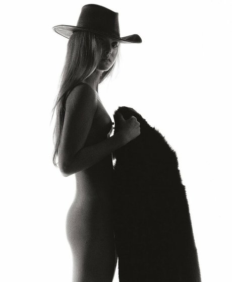 Devon Aoki porn actress picture