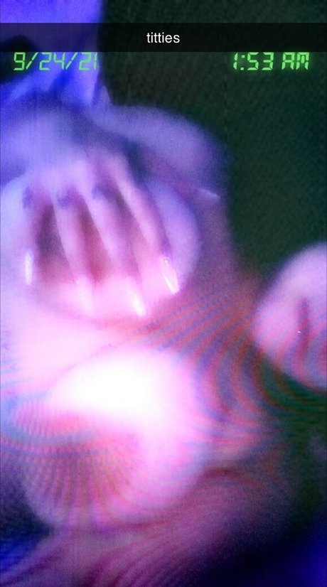 keonavalentine modèle de haute qualité galerie