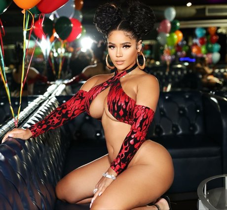 Makeawishstar modelo pornografico fotos