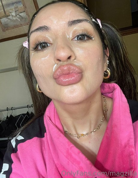 Magzilla Magzillac actriz perfecta archivo