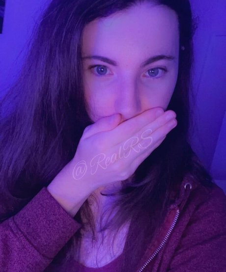 RealRS jolie étoile photo