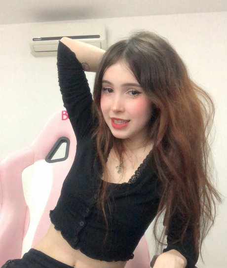 kalimaraa actriz desnuda foto