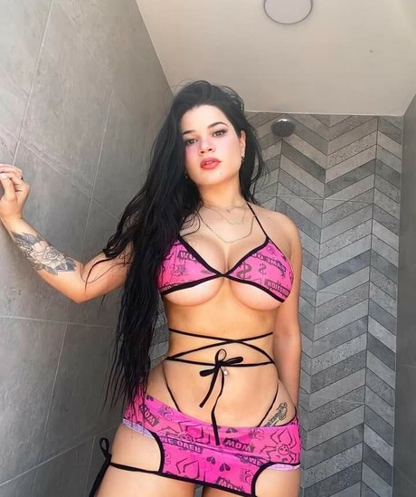 Luciana Cedeno modelo libre recopilación