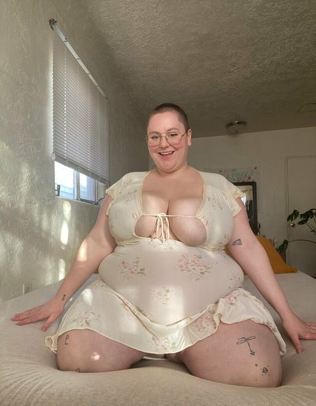 bbwfrogprincess buena actriz fotos