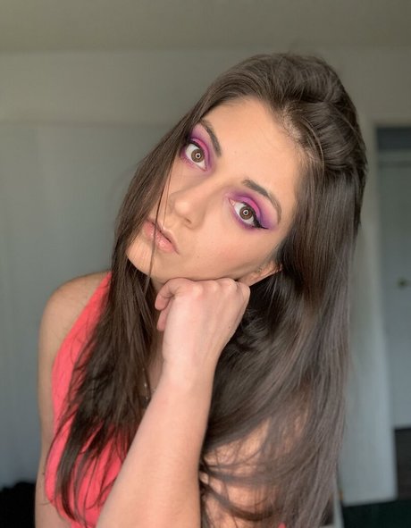 Dizzy Dazzle belle actrice des photos