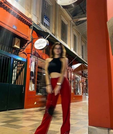 Nina Joy estrella de alta definición fotos