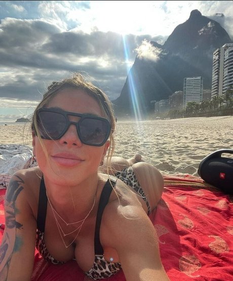 Antonela Ramirez modèle hd photos