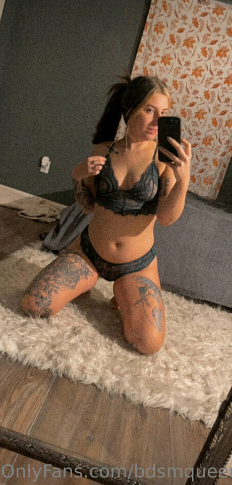 bdsmqueen1993free estrella libre imagen