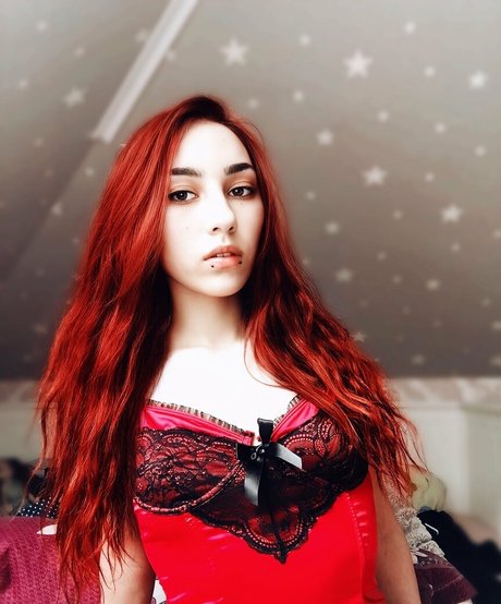 freyanillinht actriz sexual foto