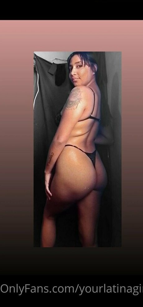 gggloria modèle érotique images