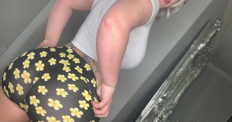 austynmonroe desnudos de estrellas imágenes