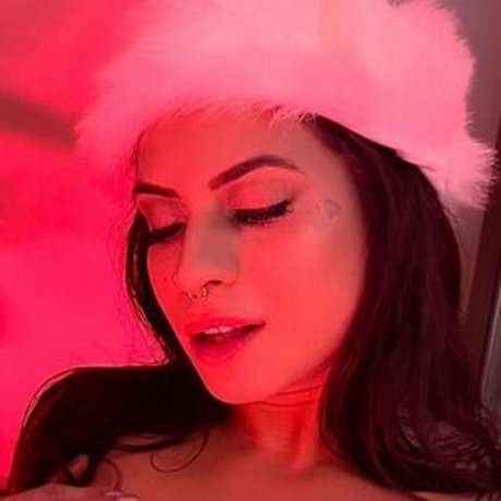 Brypunky sex model pics