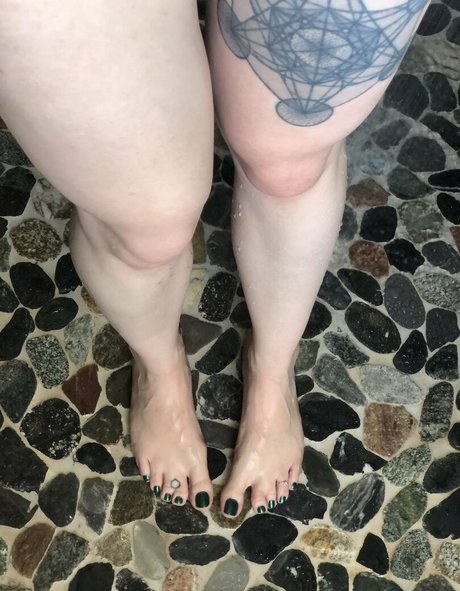 cutewebbies modèle magnifique image