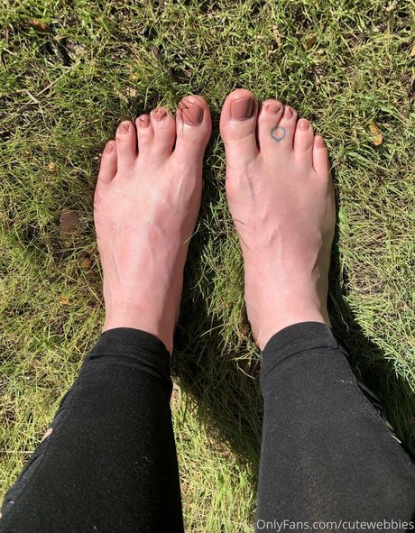 cutewebbies actriz porno imágenes