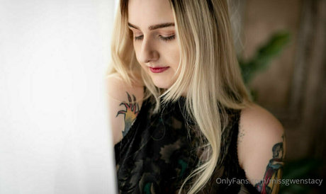 missgwenstacy estrella porno xxx imagen