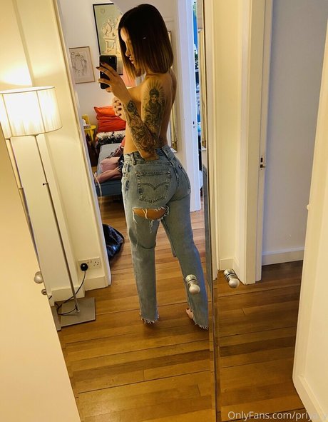 priya y actrice de grande qualité archive