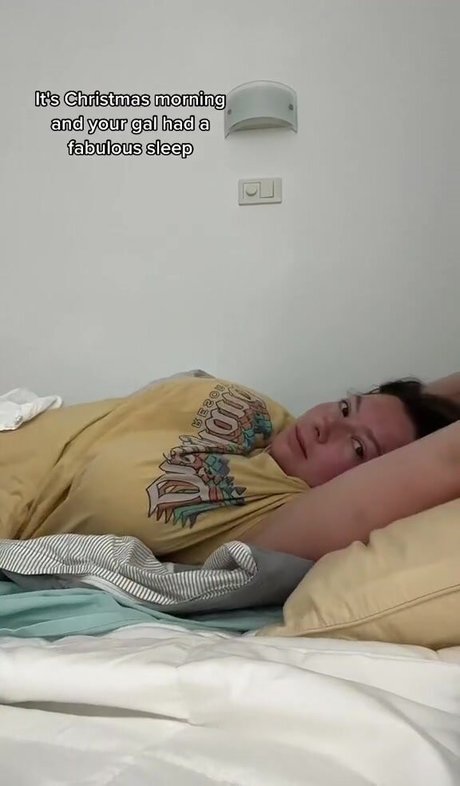 SliceOfSalami actrice de nus images