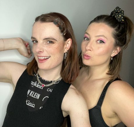 SliceOfSalami actrice chaude collection