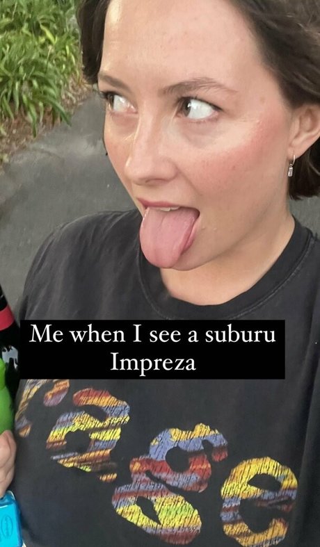 SliceOfSalami étoile nue images