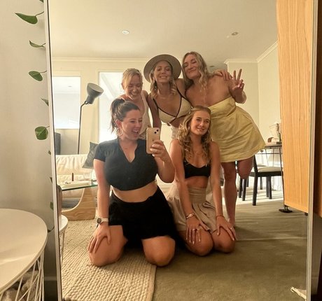 SliceOfSalami actriz porno archivo