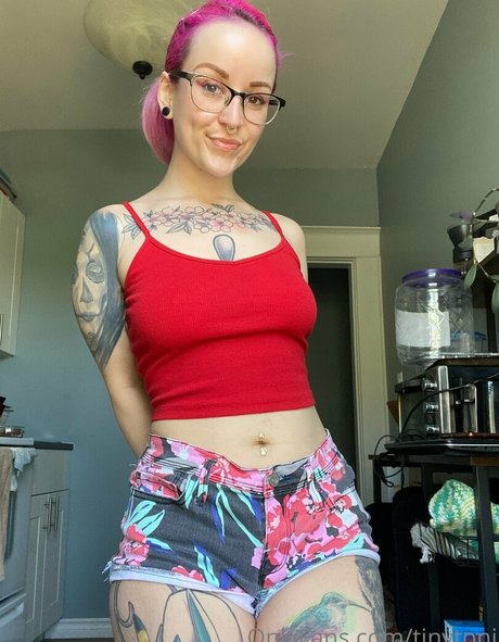 tinytoni estrella porno hermosa galerías