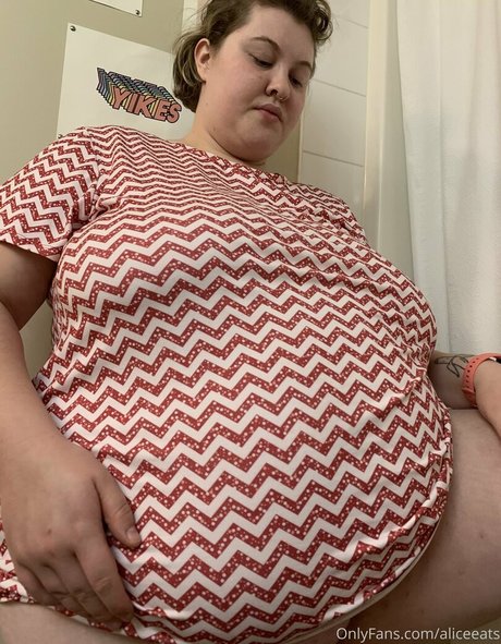 aliceeats modèle nu galeries