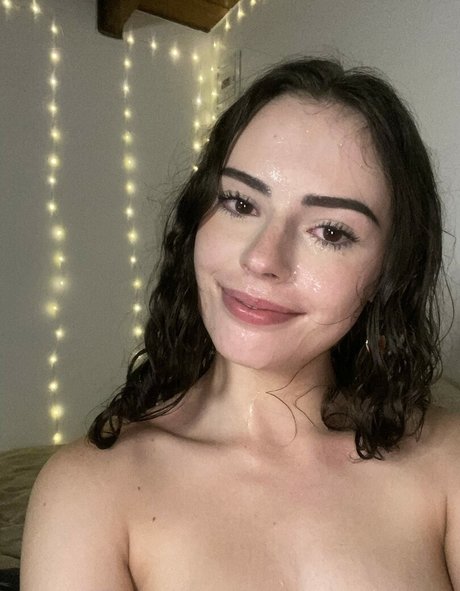 Stellaviolet actriz sexual imagen