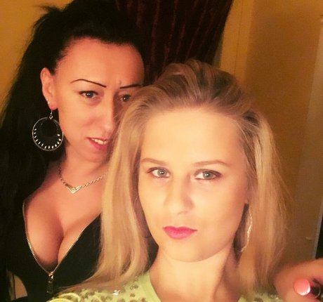 Barbara Szabo bonita estrella fotos