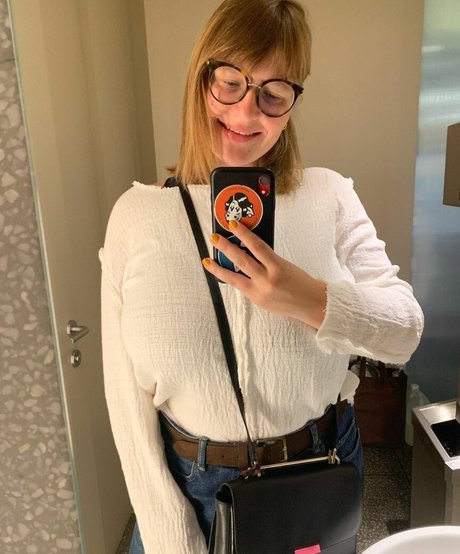 Veronika Ivanova estrella bonita recopilación