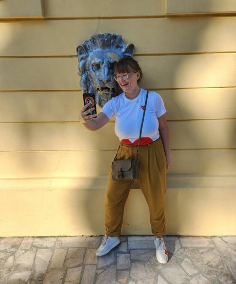 Veronika Ivanova art étoile image