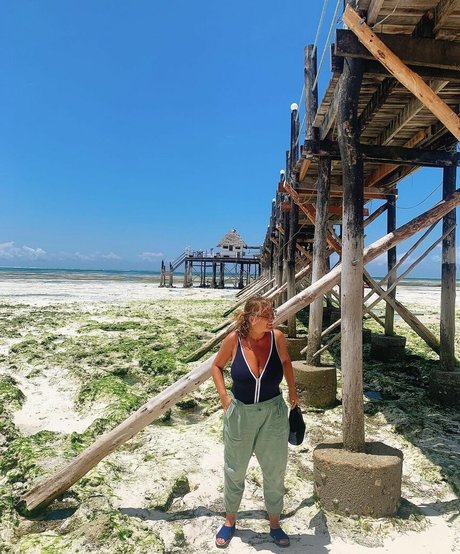 Veronika Ivanova estrella erótica foto