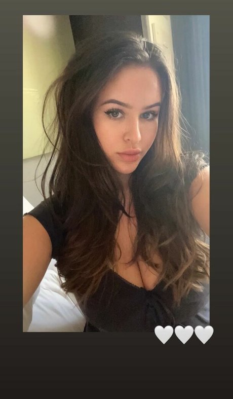 Simone Goodall star du porno exclusive img