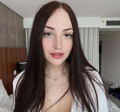 Sindicsgo art actress images