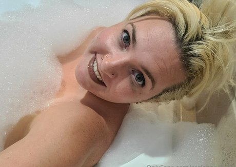 arcfennecbabe star du porno nue collection