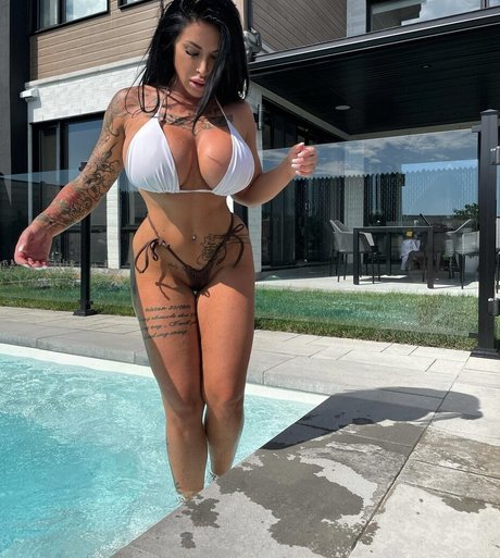 Vanessa bootybuilder porn actress pics