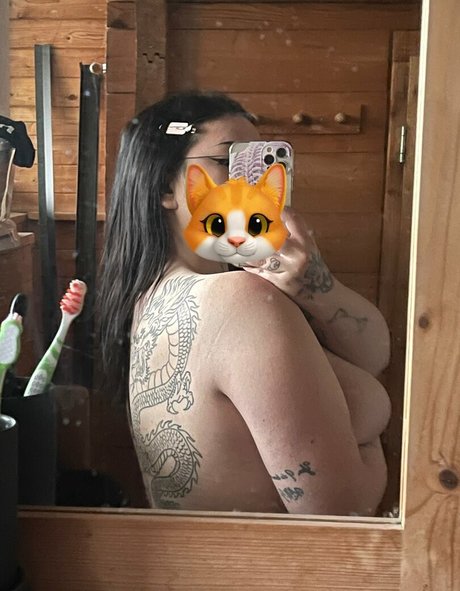 Nsflux sex model photo