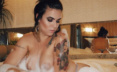 luhdias actrice parfaite image