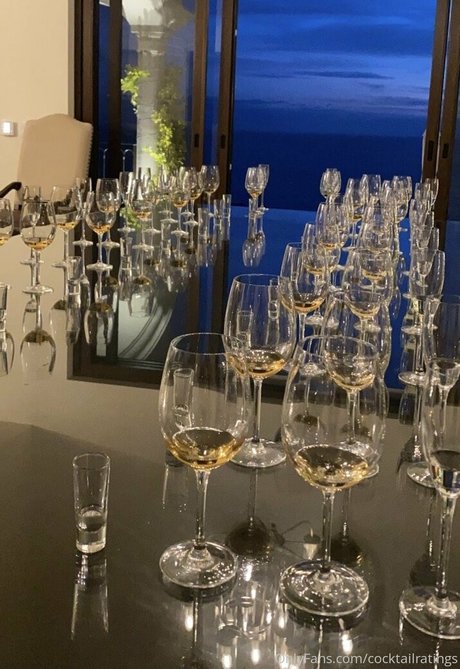 cocktailratings nus de stars du porno img