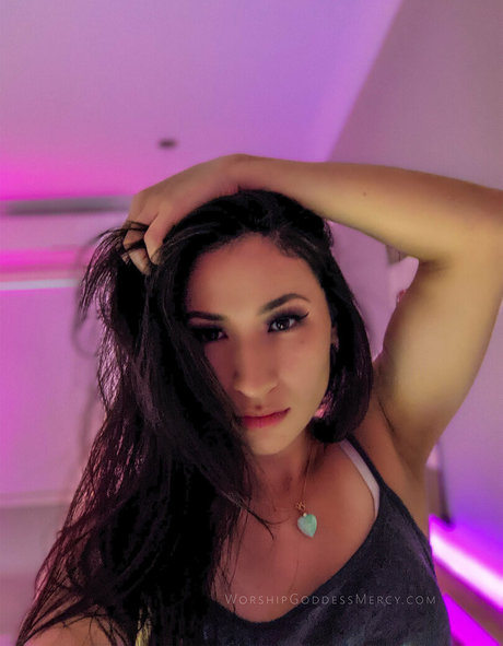 worshipgoddessmercy actriz porno recopilación