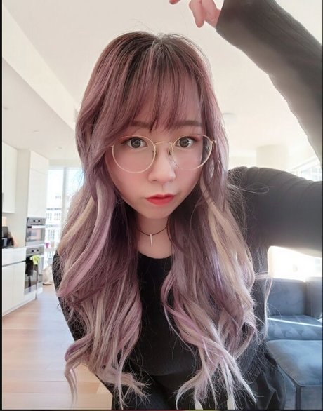 lolnatsumiii étoile adulte photos